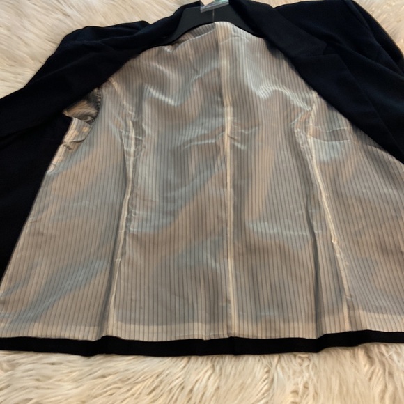 CATO women’s Blazer size XL length 28” bust 44” color black see all photos - Picture 8 of 12